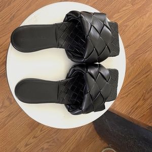 Botega Veneta Lido Sandals